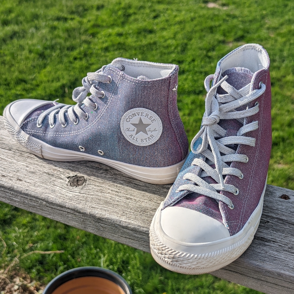 Converse - Picture 2 of 8